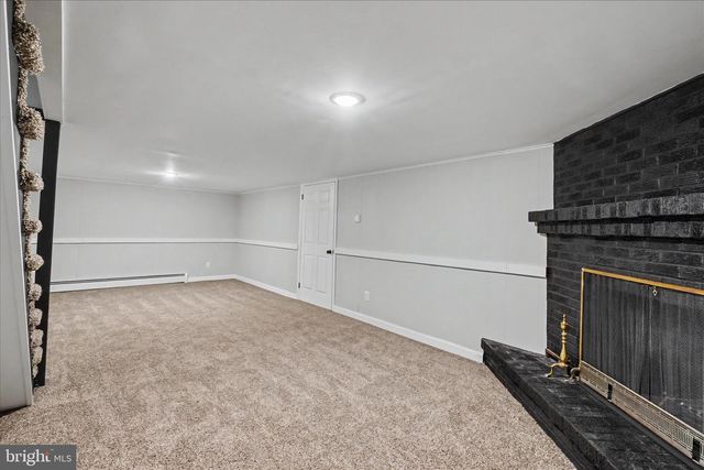 9 WILDASIN DR, York, PA 17407