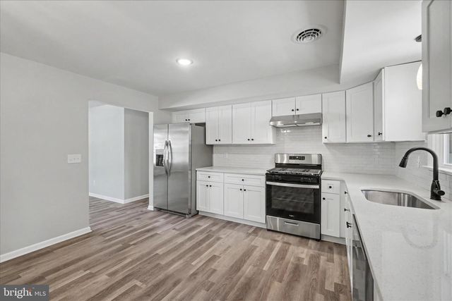 9 WILDASIN DR, York, PA 17407