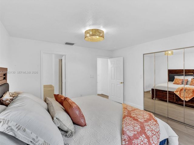 2237 NW 171st Terrace, Pembroke Pines, FL 33028