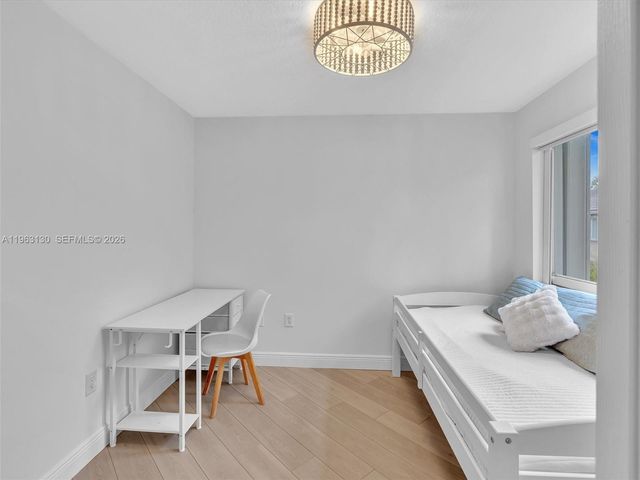 2237 NW 171st Terrace, Pembroke Pines, FL 33028