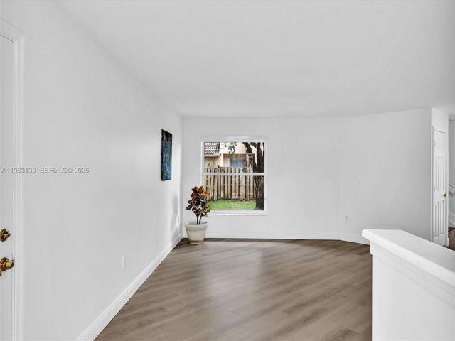 2237 NW 171st Terrace, Pembroke Pines, FL 33028