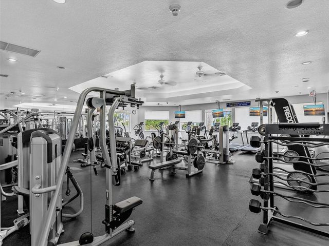 2237 NW 171st Terrace, Pembroke Pines, FL 33028