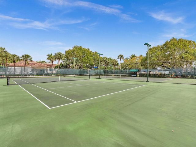 2237 NW 171st Terrace, Pembroke Pines, FL 33028