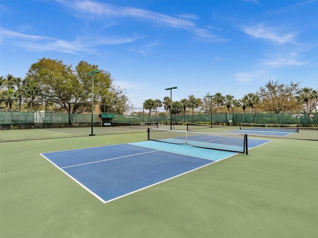 2237 NW 171st Terrace, Pembroke Pines, FL 33028