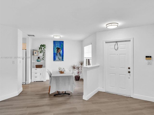 2237 NW 171st Terrace, Pembroke Pines, FL 33028