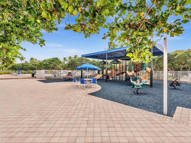 2237 NW 171st Terrace, Pembroke Pines, FL 33028