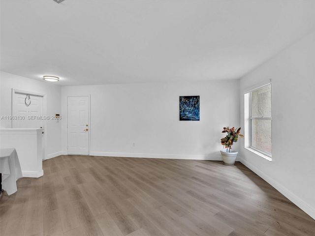 2237 NW 171st Terrace, Pembroke Pines, FL 33028