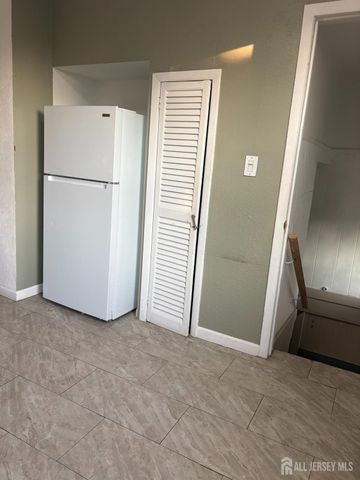 12 Nelson Avenue, Edison, NJ 08817