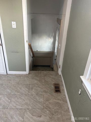 12 Nelson Avenue, Edison, NJ 08817
