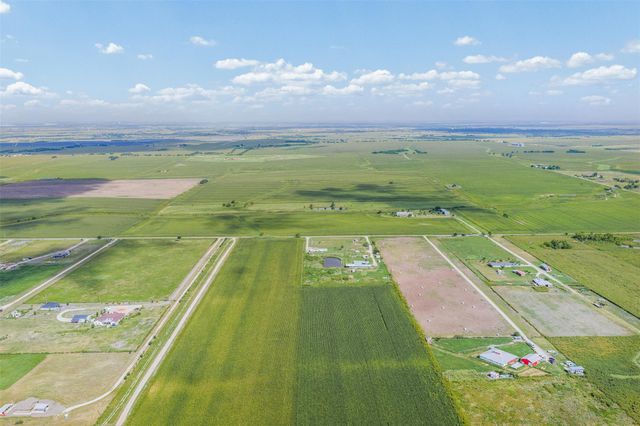 18108 Werchan LN, Coupland, TX 78615