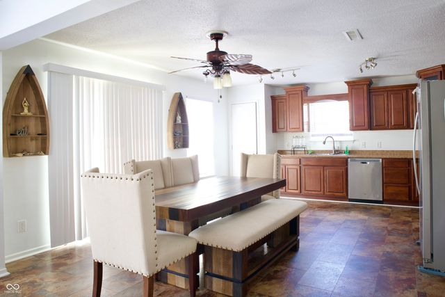 5236 Skipping Stone Drive, Indianapolis, IN 46237