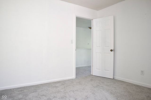 5236 Skipping Stone Drive, Indianapolis, IN 46237