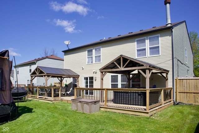 5236 Skipping Stone Drive, Indianapolis, IN 46237