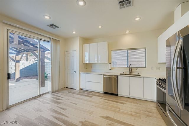 3974 Diamond Gem Court, Las Vegas, NV 89129