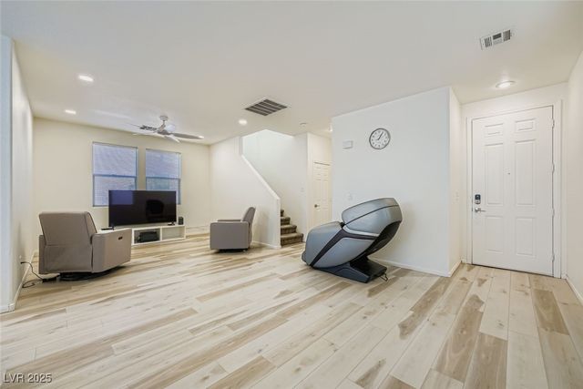 3974 Diamond Gem Court, Las Vegas, NV 89129