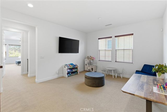 84 Summerland Cir, Aliso Viejo, CA 92656