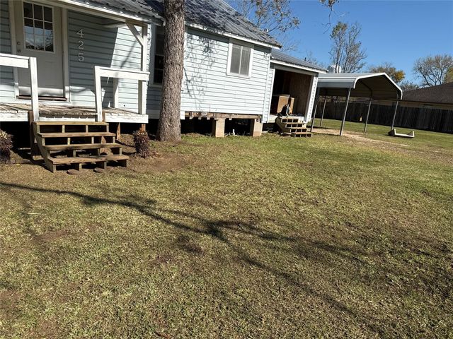 425 Carlton Street, Brazoria, TX 77422