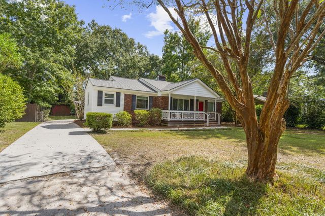 1213 Eastwood Avenue, Hanahan, SC 29410