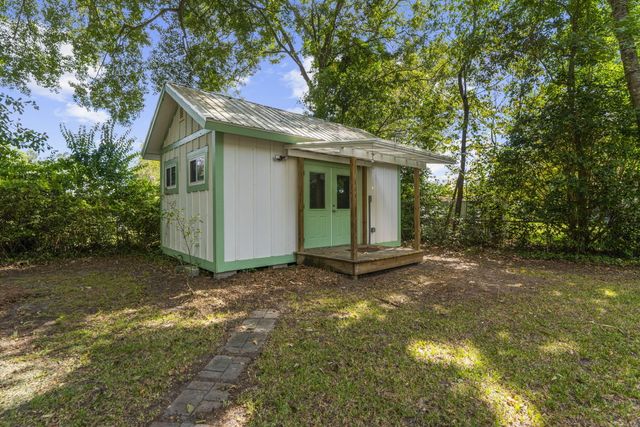 1213 Eastwood Avenue, Hanahan, SC 29410