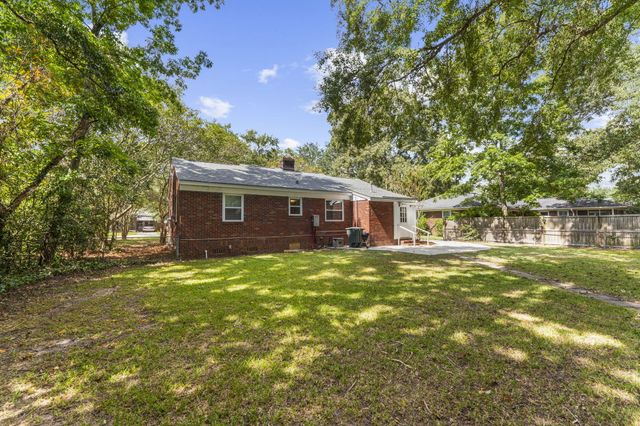 1213 Eastwood Avenue, Hanahan, SC 29410