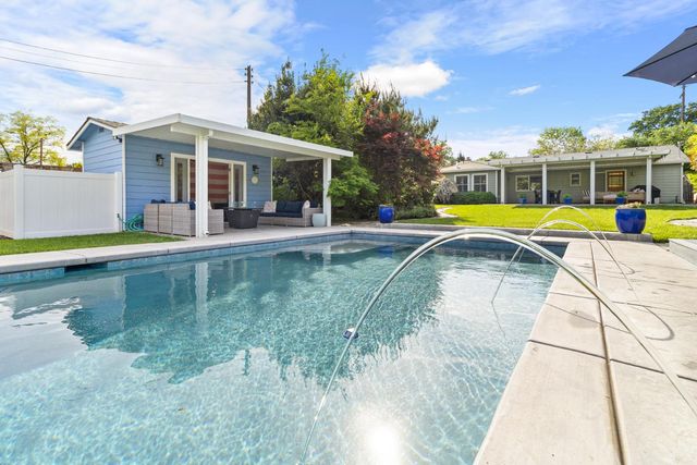 2628 Greenwood Ave, Sacramento, CA 95821