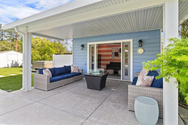 2628 Greenwood Ave, Sacramento, CA 95821