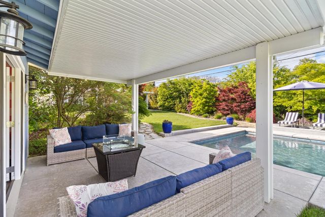 2628 Greenwood Ave, Sacramento, CA 95821