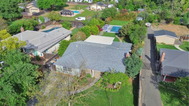 2628 Greenwood Ave, Sacramento, CA 95821