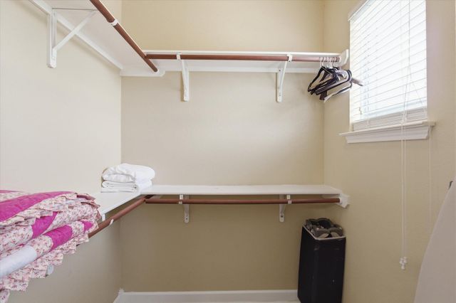 359 Bloomsbury DR, Kyle, TX 78640