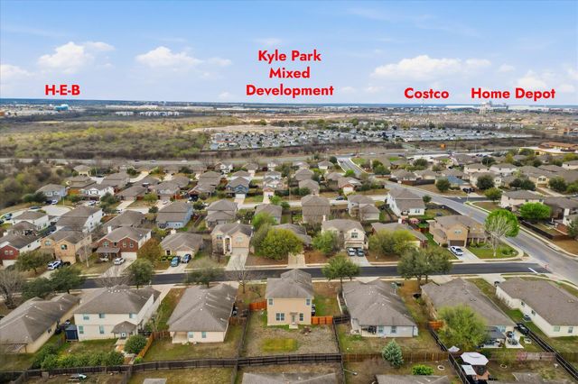 359 Bloomsbury DR, Kyle, TX 78640