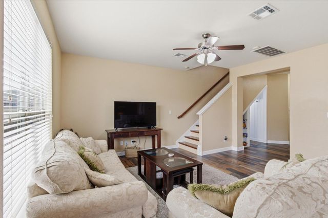 359 Bloomsbury DR, Kyle, TX 78640