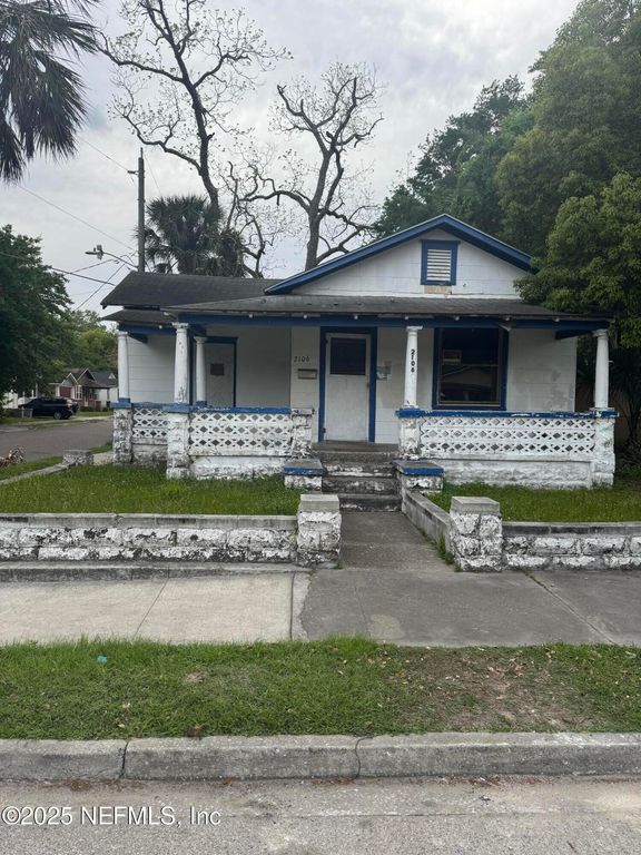 2106 MONCRIEF Road, Jacksonville, FL 32209