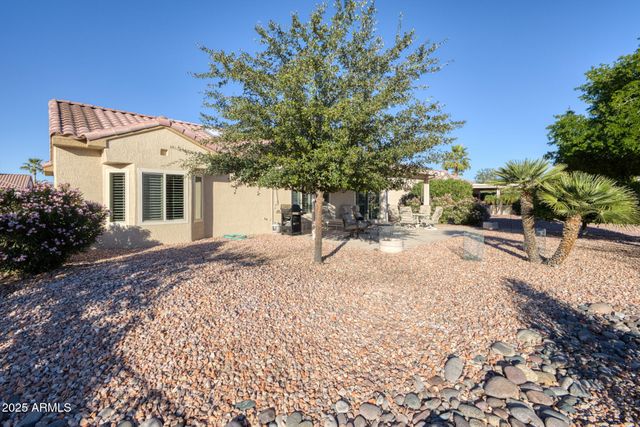 15943 W WILDFLOWER Drive, Surprise, AZ 85374