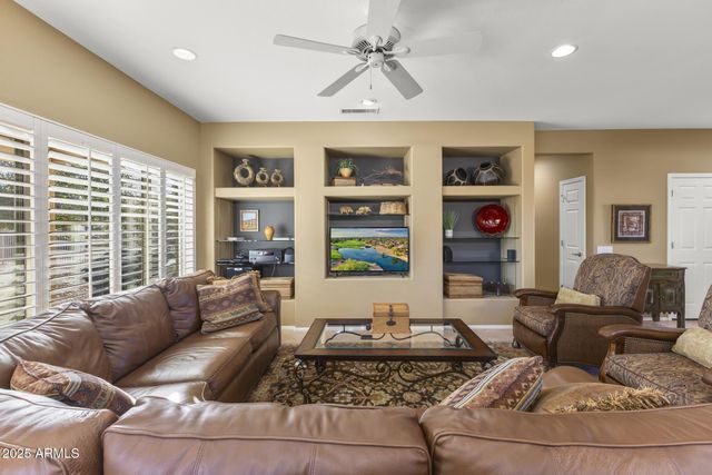 15943 W WILDFLOWER Drive, Surprise, AZ 85374