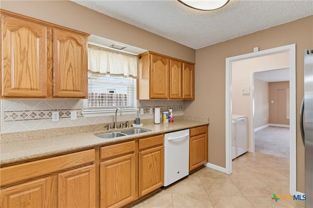 306 Southwick Circle, Seguin, TX 78155