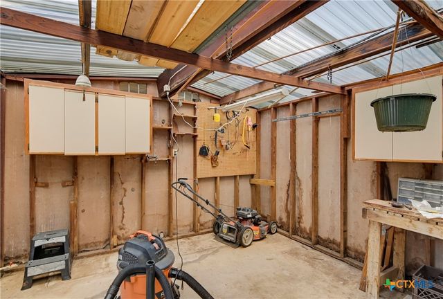 306 Southwick Circle, Seguin, TX 78155