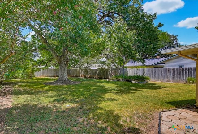 306 Southwick Circle, Seguin, TX 78155
