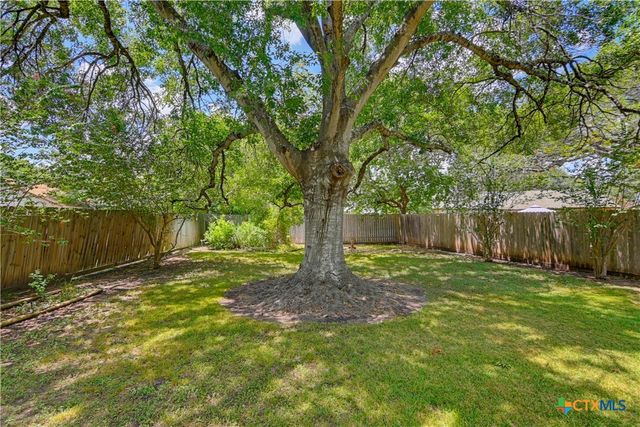 306 Southwick Circle, Seguin, TX 78155