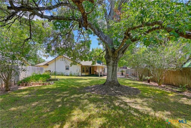 306 Southwick Circle, Seguin, TX 78155