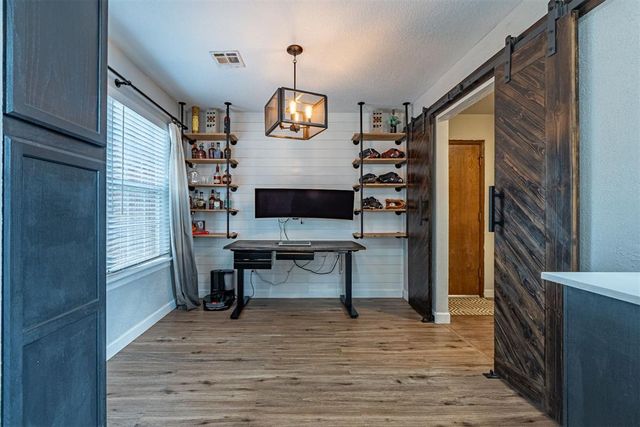 6724 NW 130th Street, Oklahoma City, OK 73142