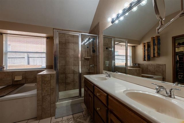6724 NW 130th Street, Oklahoma City, OK 73142