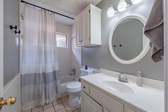 6724 NW 130th Street, Oklahoma City, OK 73142