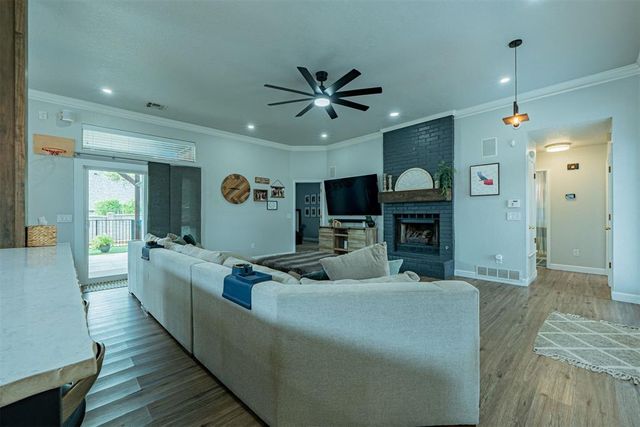 6724 NW 130th Street, Oklahoma City, OK 73142