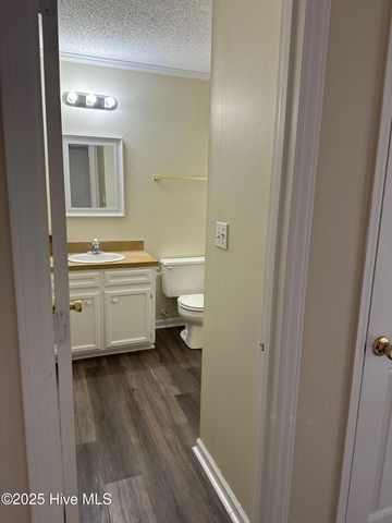1119 Grovemont Drive J6, Greenville, NC 27834