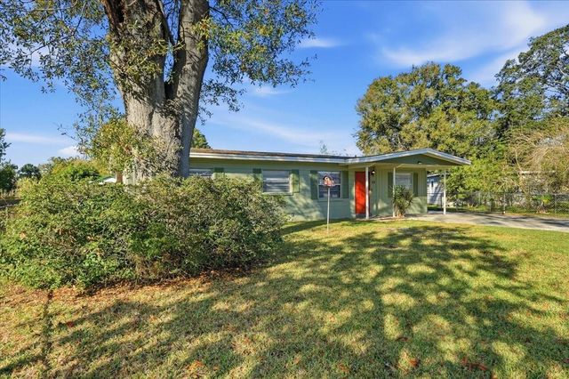 524 VICTORIA BOULEVARD, Auburndale, FL 33823