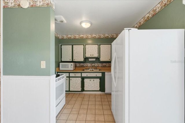 524 VICTORIA BOULEVARD, Auburndale, FL 33823