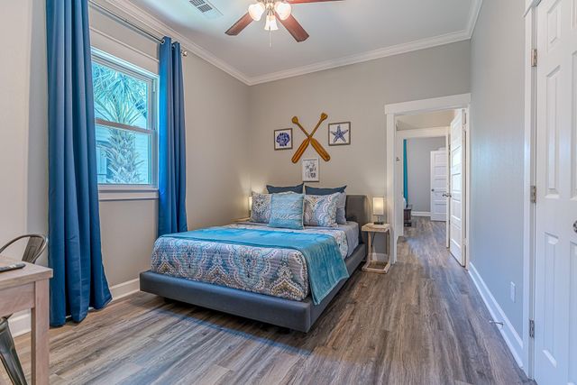 1224 Avenue K, Galveston, TX 77550