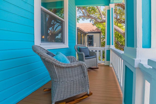 1224 Avenue K, Galveston, TX 77550