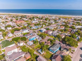 1224 Avenue K, Galveston, TX 77550