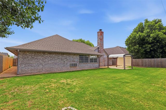 2801 NW 158th Street, Edmond, OK 73013